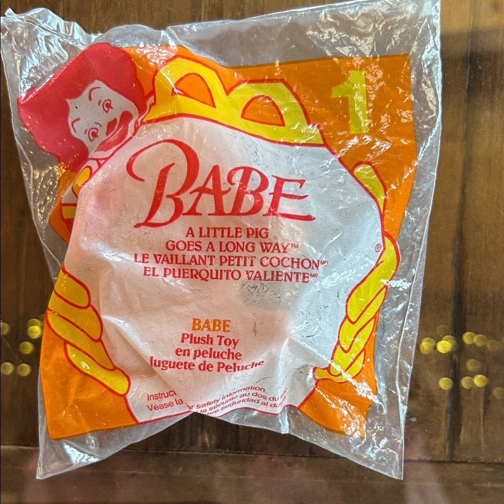 1995 McDonald’s Happy Meal toy (Babe)